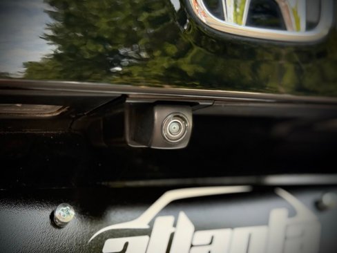 Used 2021 Honda Pilot Touring image 11