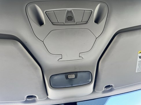 Used 2020 Ford Transit Connect XL image 28
