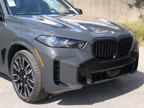 New 2026 BMW X5 xDrive40i w/ M Sport Package image 3