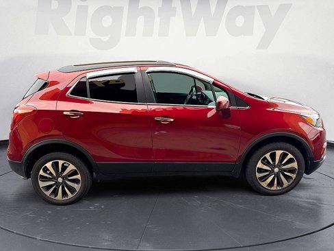 Used 2022 Buick Encore Preferred w/ Safety Package image 6