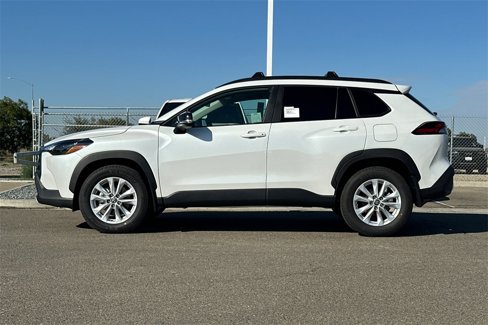 New 2026 Toyota Corolla Cross LE image 7