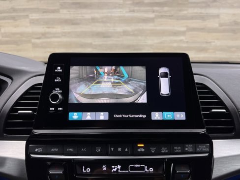 Used 2025 Honda Odyssey Touring image 10