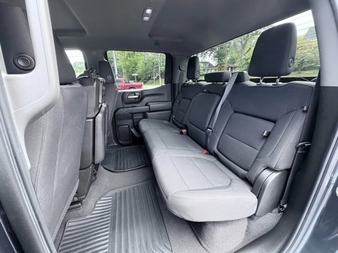 Used 2022 Chevrolet Silverado 1500 Custom image 15
