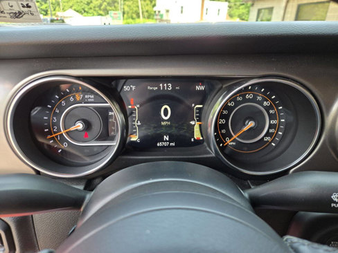 Used 2020 Jeep Wrangler Sport image 12
