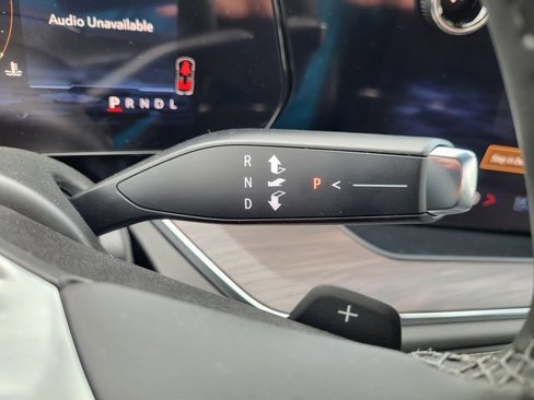 New 2025 Chevrolet Suburban Premier image 20