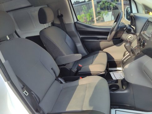 Used 2018 Nissan NV200 SV image 19