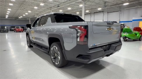New 2026 Chevrolet Silverado EV LT image 8