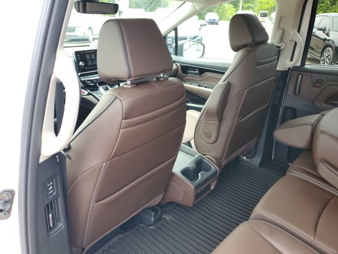 New 2026 Honda Odyssey Touring image 9