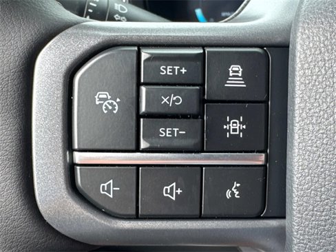 New 2025 Ford F350 Lariat w/ Lariat Ultimate Package image 29