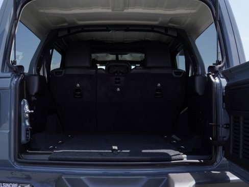 New 2025 Jeep Wrangler Unlimited Rubicon image 7