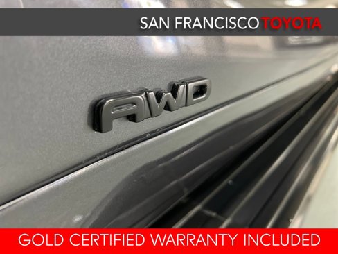 Used 2022 Toyota Highlander Limited image 11
