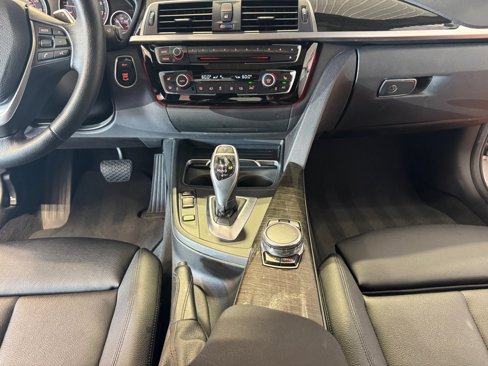 Used 2016 BMW 328i xDrive Sedan image 32