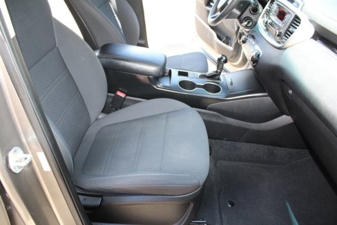 Used 2017 Kia Sorento L image 24