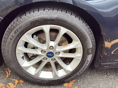 Used 2020 Ford Fusion SE image 18