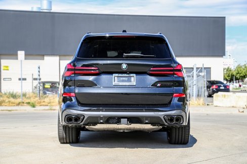 New 2026 BMW X5 M60i image 4