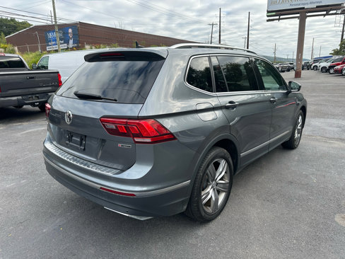 Used 2021 Volkswagen Tiguan SEL w/ 3rd Row Seat Package image 5