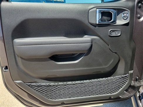New 2025 Jeep Wrangler Unlimited Rubicon image 11