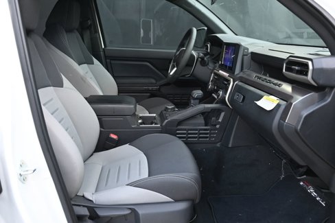 Used 2025 Toyota Tacoma TRD Off-Road image 18