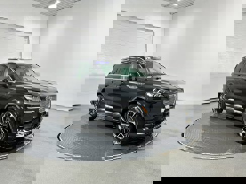 Used 2020 Lincoln Aviator Reserve w/ Equipment Group 201A image 2