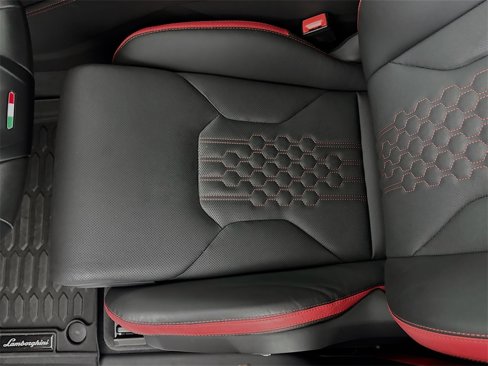 Used 2023 Lamborghini Urus S image 20