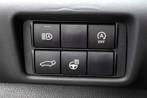Used 2024 Toyota Highlander XSE image 3