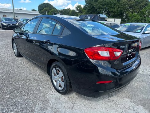 Used 2017 Chevrolet Cruze LS image 4
