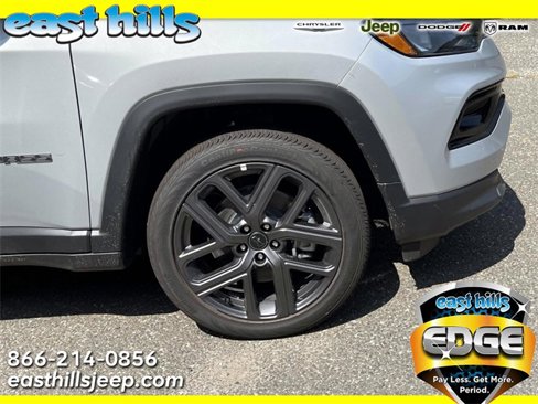New 2025 Jeep Compass Limited w/ Sun and Sound Group image 11