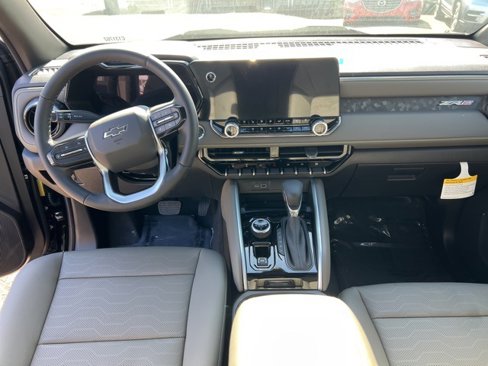 New 2026 Chevrolet Colorado ZR2 w/ Technology Package image 5