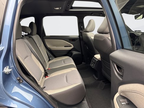 Used 2025 Subaru Forester Premium w/ Convenience Package #1 image 19