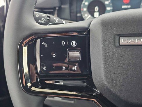 New 2026 Land Rover Range Rover Evoque S image 22
