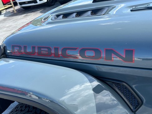 New 2025 Jeep Wrangler Unlimited Rubicon image 16