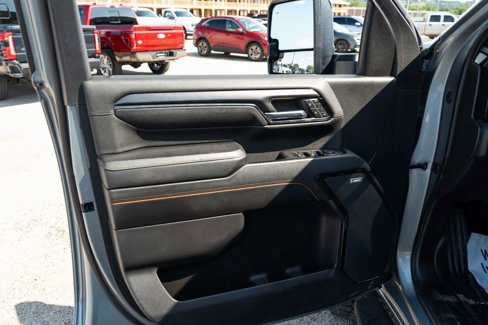 Used 2024 GMC Sierra 2500 AT4 w/ AT4 Premium Plus Package image 13
