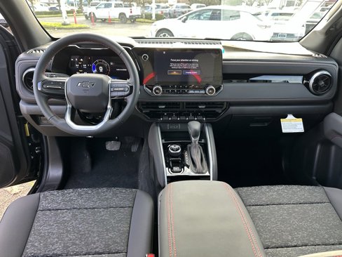 New 2025 Chevrolet Colorado Z71 w/ Midnight Edition image 11