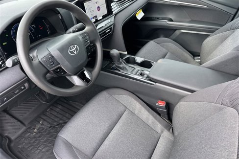 New 2026 Toyota Camry LE image 10