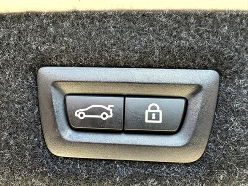 Used 2019 BMW 530i xDrive w/ Luxury Seating Package image 31