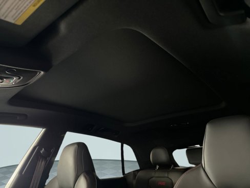 New 2025 Audi RS Q8 performance image 16