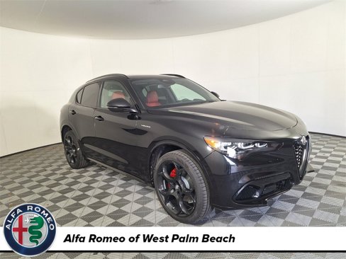 New 2025 Alfa Romeo Stelvio Sprint w/ Veloce Package image 1