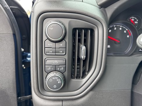 Used 2024 Chevrolet Silverado 1500 Custom Trail Boss image 46
