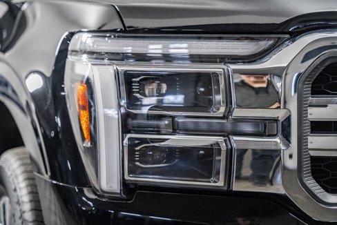 New 2025 Ford F150 Lariat w/ Equipment Group 501A Mid image 11