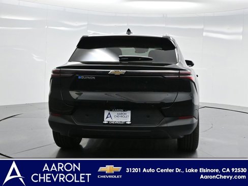 New 2026 Chevrolet Equinox EV LT image 30