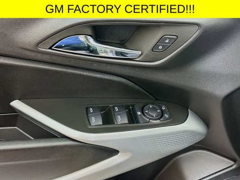 Certified 2025 Chevrolet Trax LS w/ Driver Confidence Package image 18