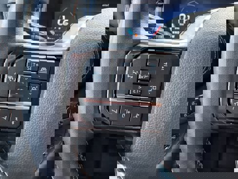 Used 2024 Ford Expedition Platinum image 11