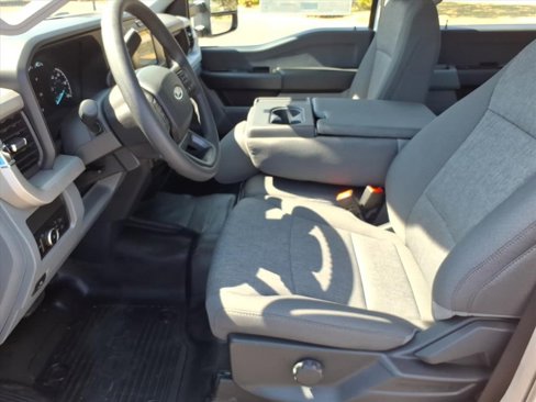 New 2026 Ford F250 XL image 3