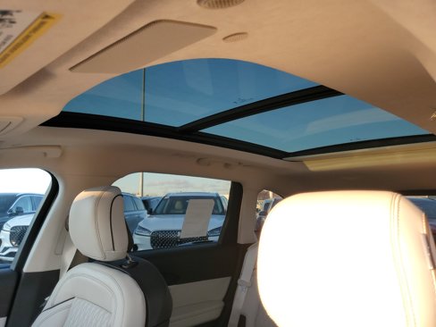 New 2025 Lincoln Nautilus Black Label w/ Jet Appearance Package image 10