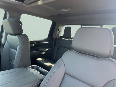 New 2026 Chevrolet Silverado 1500 LT Trail Boss w/ Dark Appearance Package image 21