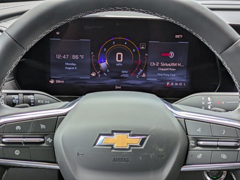 New 2026 Chevrolet Traverse LT w/ Sun and Wheel Package image 16