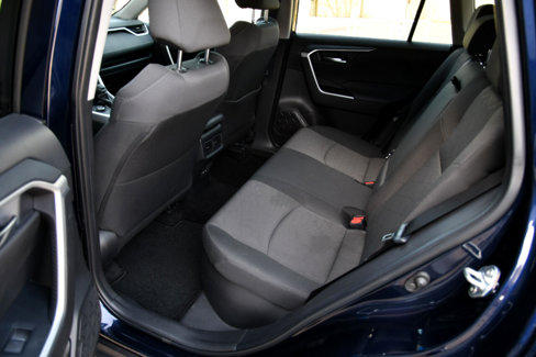 Used 2024 Toyota RAV4 XLE image 23