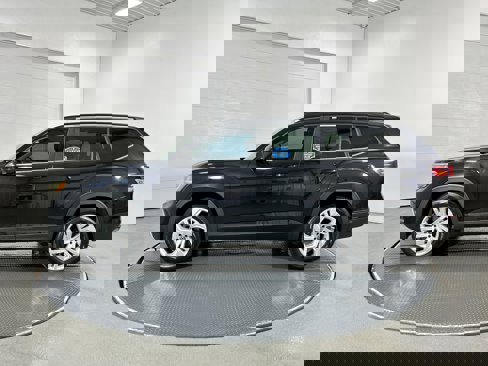 Used 2021 Volkswagen Atlas SE image 21