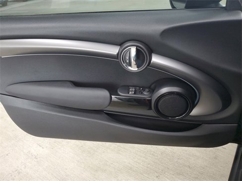 Used 2023 MINI Cooper S image 14
