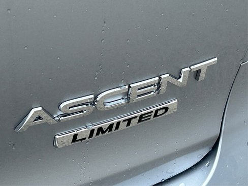 New 2025 Subaru Ascent Limited image 13